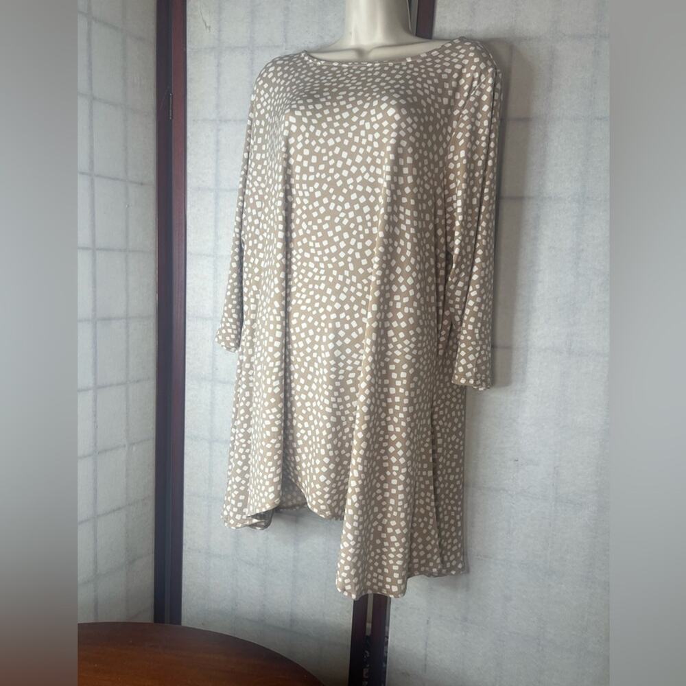 AFANI ELEMENTS CONTOUR SQ ALM CREAM & WHITE BLOUSE SIZE 2X